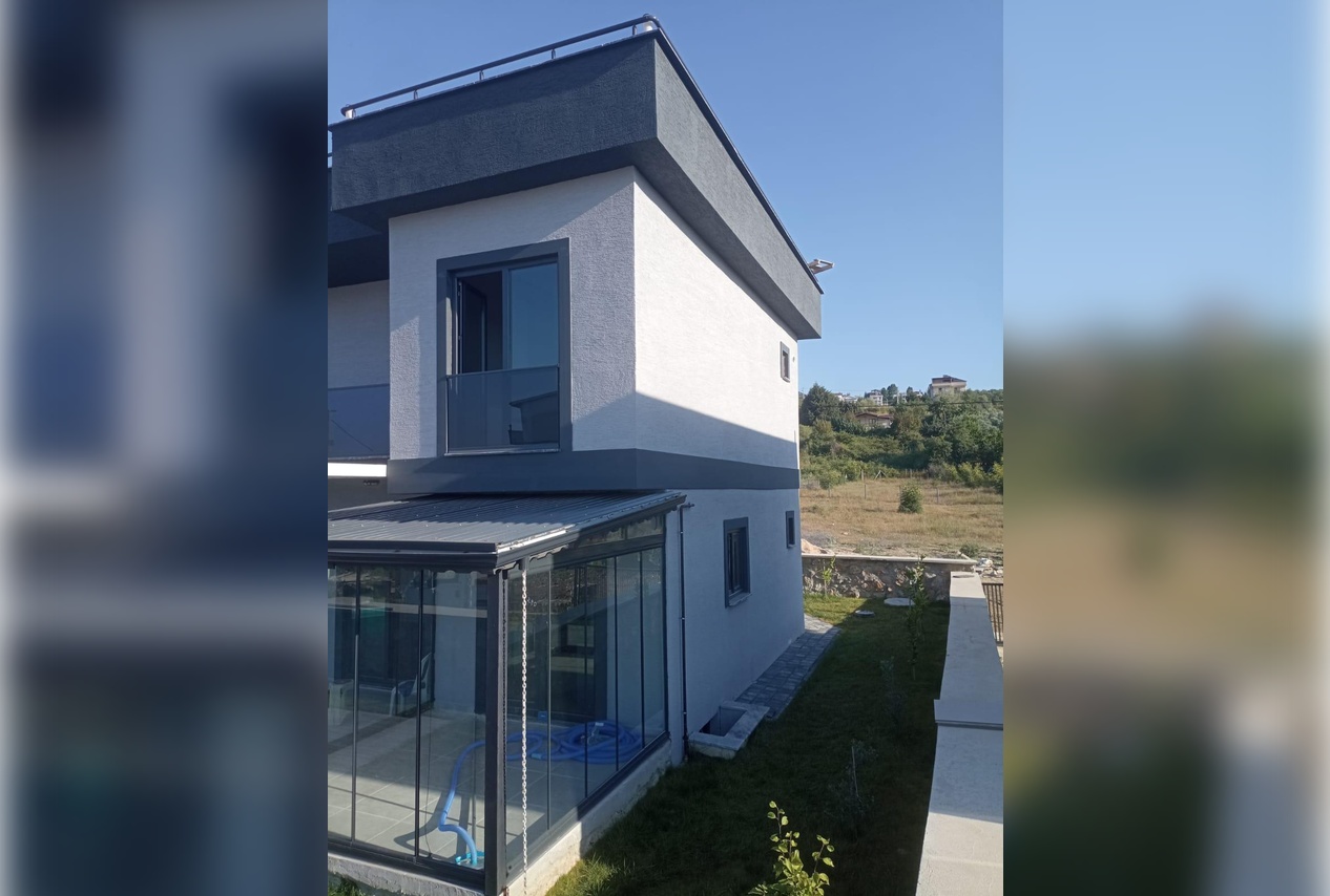Yalova Havuzlu Lüks Villa
